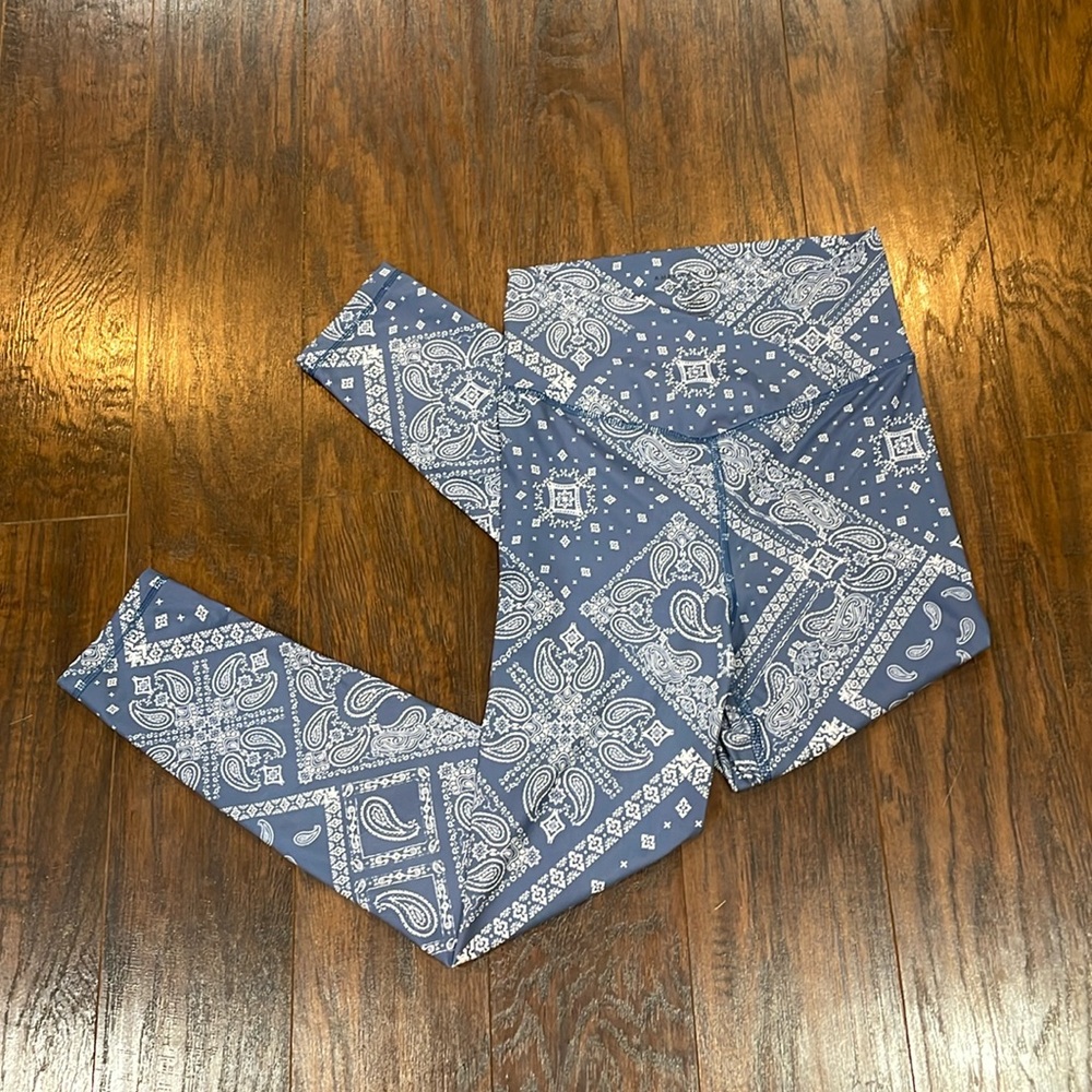 American Eagle The Lightweight Everything Legging 7/8